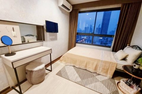 Condo in Bangkok, Thailand, 2 bedrooms № 86901 - photo 9