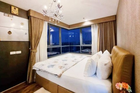 Condo in Bangkok, Thailand, 2 bedrooms № 86901 - photo 8