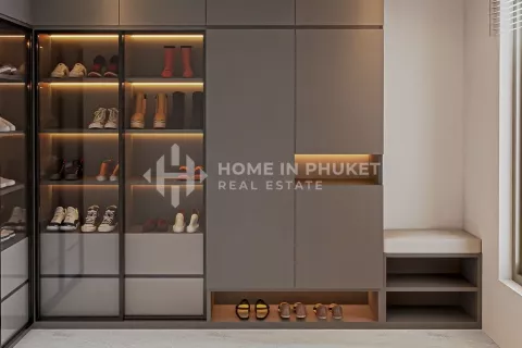 House in Phuket, Thailand 4 bedrooms № 131892 - photo 1