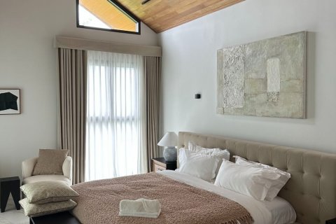 Villa in Bang Tao, Thailand 4 bedrooms № 79607 - photo 29
