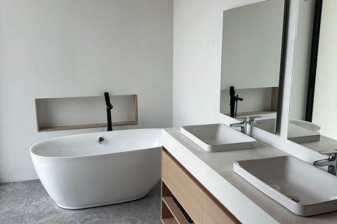 Villa in Bang Tao, Thailand 4 bedrooms № 79607 - photo 6