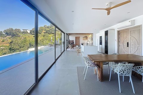 House in Ko Samui, Thailand 3 bedrooms № 125044 - photo 12