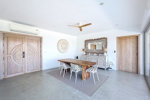 House in Ko Samui, Thailand 3 bedrooms № 125044 - photo 2