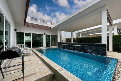 House in Hua Hin, Thailand 2 bedrooms № 125282 - photo 2