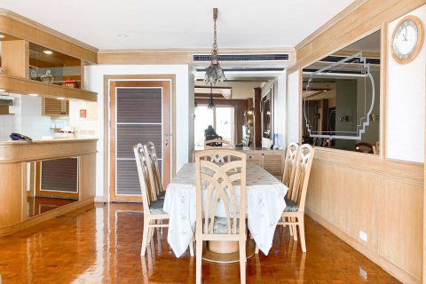 Кондоминиум с 2 спальнями в Хуа Хине, Таиланд № 125281 - фото 9