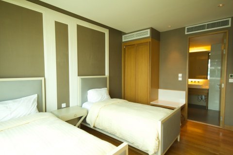 Кондоминиум с 2 спальнями в Хуа Хине, Таиланд № 125287 - фото 11