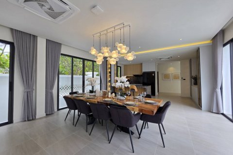 Дом в Паттайе, Таиланд с 5 спальнями  № 130364 - фото 11