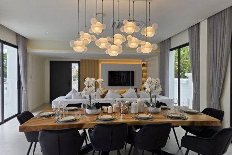 Дом в Паттайе, Таиланд с 5 спальнями  № 130364 - фото 10