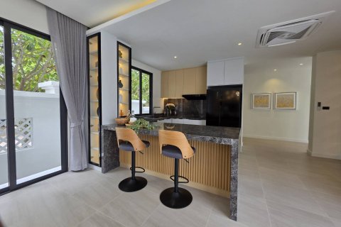 Дом в Паттайе, Таиланд с 5 спальнями  № 130364 - фото 19