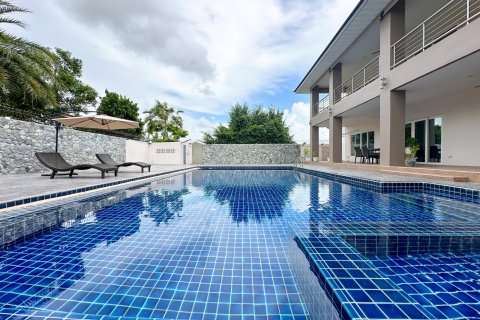 Maison à Pattaya, Thaïlande 5 chambres № 130361 - photo 16