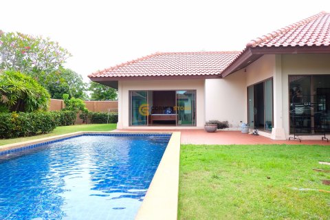 Студия в Банг Ламунг, Таиланд № 132145 - фото 1