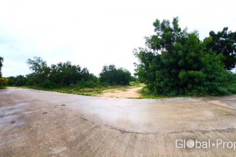 Land in Pattaya, Thailand № 132351 - photo 1