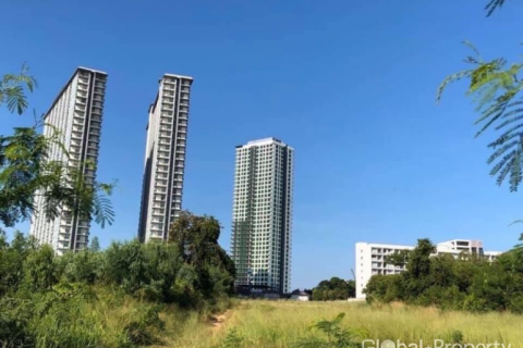 Land in Pattaya, Thailand № 132353 - photo 1