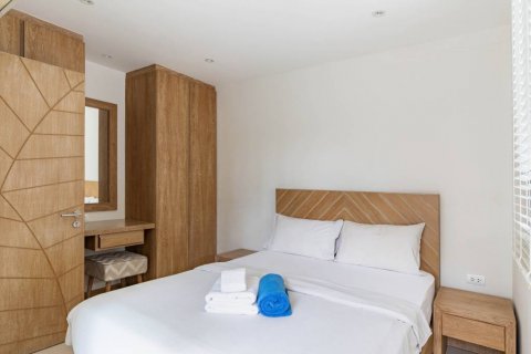 Villa in Bang Tao, Thailand 3 bedrooms № 132432 - photo 9