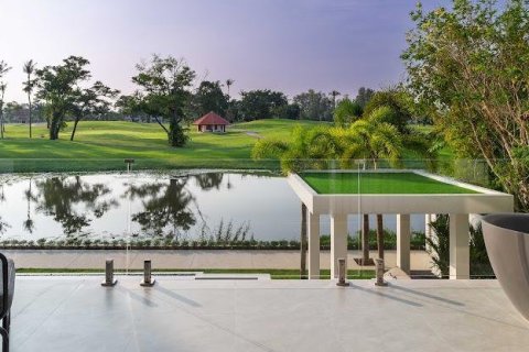 House in Bang Tao, Thailand 6 bedrooms № 120767 - photo 15