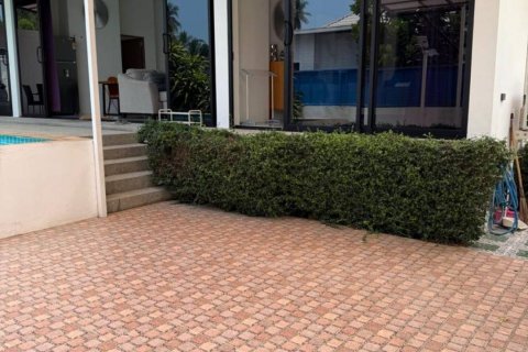 Villa in Ko Samui, Thailand 2 bedrooms № 125846 - photo 2