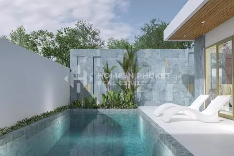 House in Phuket, Thailand 3 bedrooms № 131364 - photo 1