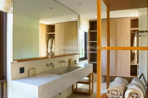 House in Phuket, Thailand 4 bedrooms № 131362 - photo 12