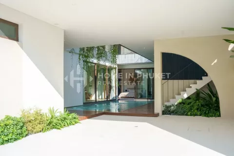 House in Phuket, Thailand 4 bedrooms № 131362 - photo 20