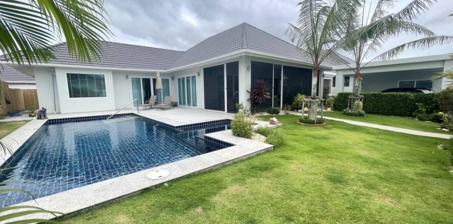 Вилла в Хуа Хине, Таиланд с 3 спальнями  № 132709