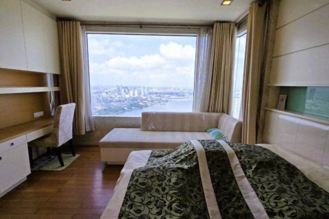 Кондоминиум с 2 спальнями в Бангкоке, Таиланд № 132710 - фото 3