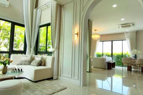 Дом в Паттайе, Таиланд с 3 спальнями  № 132466 - фото 4