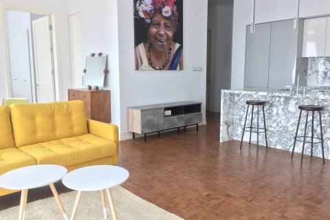 Condo à Yan Nawa, Bangkok, Thaïlande, 2 chambres № 143858 - photo 1