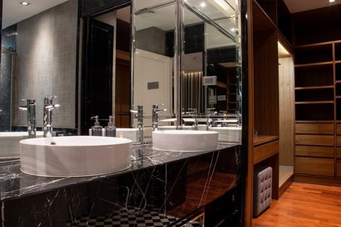 Condo à Bangkok, Thaïlande, 2 chambres  № 143854 - photo 10