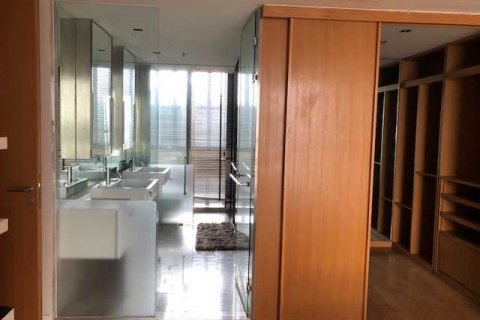 Кондоминиум с 3 спальнями в Ян Наве, Бангкок, Таиланд № 143853 - фото 8