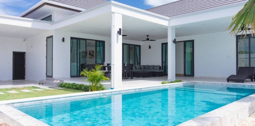 Вилла в Хуа Хине, Таиланд с 4 спальнями  № 86030