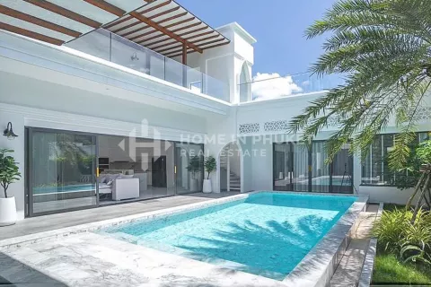 House in Phuket, Thailand 3 bedrooms № 131055 - photo 1