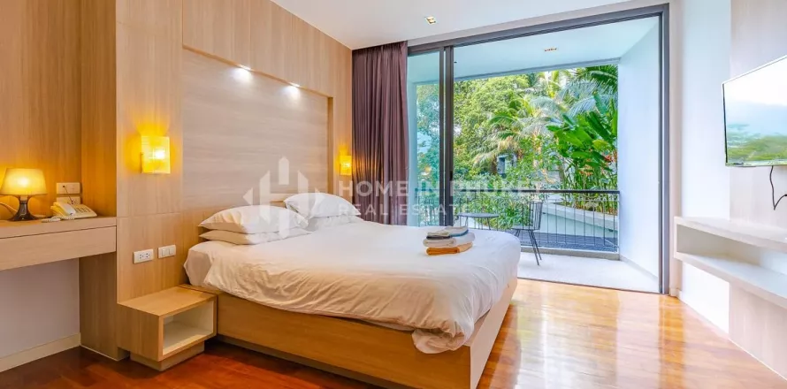 Студия в кондо в Камале, Таиланд № 130966