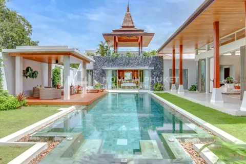 Дом в Пхукете, Таиланд с 4 спальнями  № 130962 - фото 1