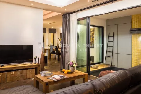 House in Kamala, Thailand 3 bedrooms № 130967 - photo 5