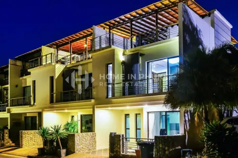 House in Kamala, Thailand 3 bedrooms № 130967 - photo 23