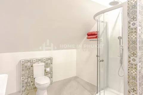 House on Nai Harn Beach, Thailand 5 bedrooms № 130968 - photo 20