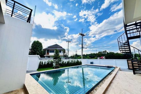 House in Chiang Mai, Thailand 4 bedrooms № 119969 - photo 22
