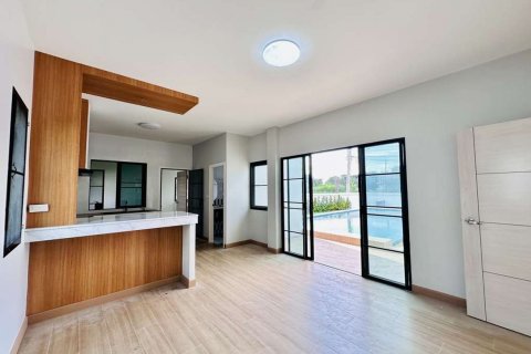 House in Chiang Mai, Thailand 4 bedrooms № 119969 - photo 20