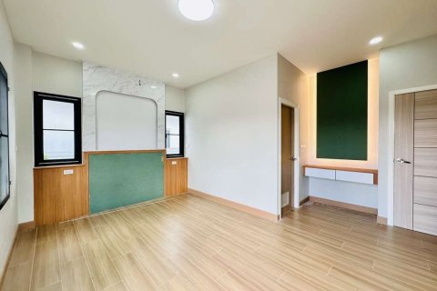 House in Chiang Mai, Thailand 4 bedrooms № 119969 - photo 9