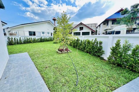 House in Chiang Mai, Thailand 4 bedrooms № 119969 - photo 4