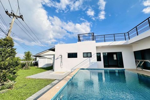 House in Chiang Mai, Thailand 4 bedrooms № 119969 - photo 2