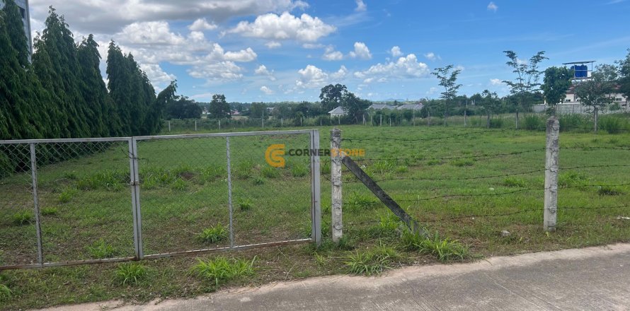 Земельный участок в Паттайе, Таиланд  № 124851