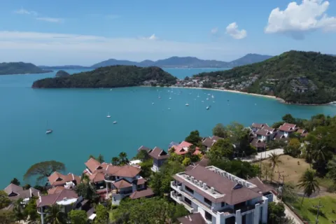 Villa in Phuket, Thailand 6 bedrooms № 112047 - photo 4