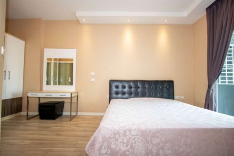 Condo à Chiang Mai, Thaïlande, 2 chambres  № 126314 - photo 8