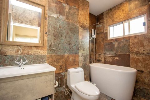 Maison à Chiang Mai, Thaïlande 4 chambres № 126313 - photo 14