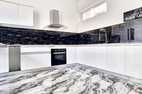 Вилла в Паттайе, Таиланд с 6 спальнями  № 85598 - фото 6