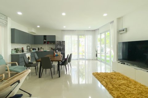 Дом в Саттахипе, Таиланд с 3 спальнями  № 116141 - фото 4