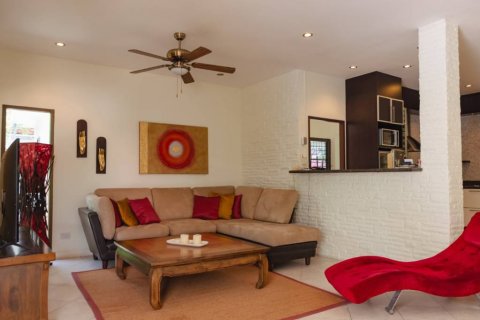 Villa in Cha-am, Thailand 3 bedrooms № 125892 - photo 2