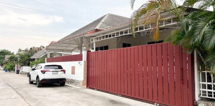 Дом в Паттайе, Таиланд с 3 спальнями  № 86307