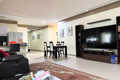 Дом в Паттайе, Таиланд с 3 спальнями  № 86307 - фото 3